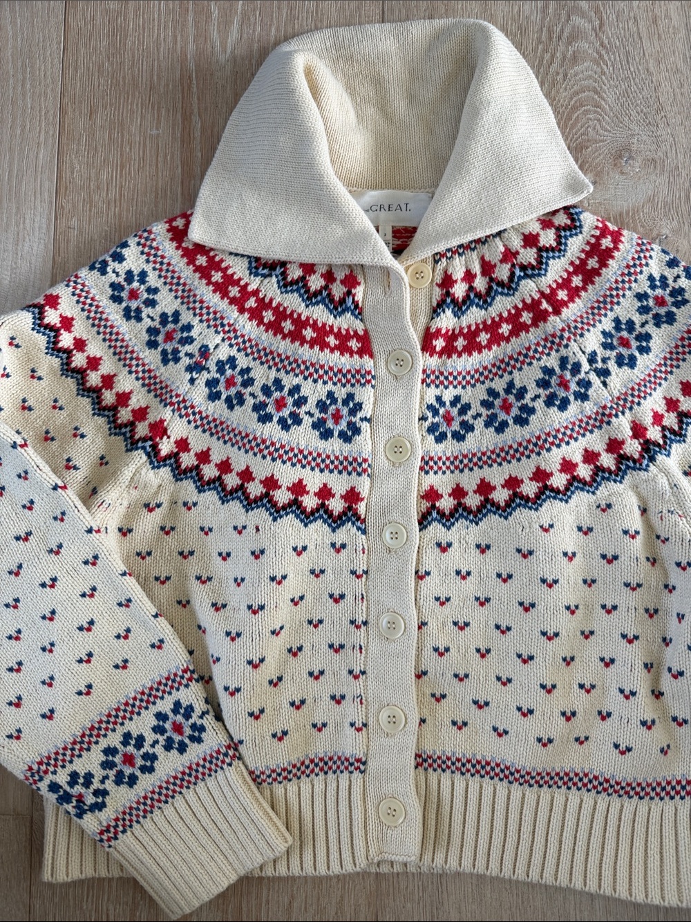 THE GREAT. Cream Fair Isle Button-Up Cardigan with Red & Blue Pattern